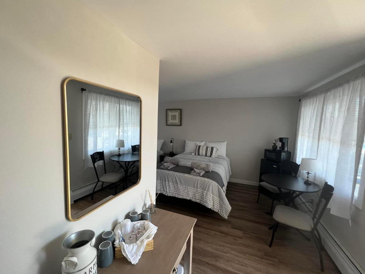 Lincoln House Motel Buitenkant foto